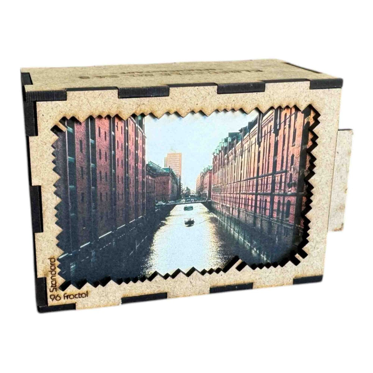 elbPUZZLE No. 24 - Speicherstadt - Fractale Edition Standard - 96 Teile