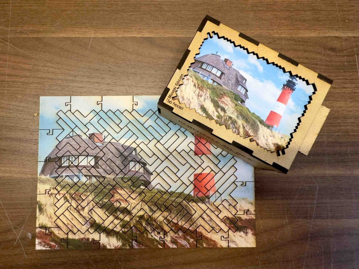 elbPUZZLE No. 02 - Leuchtturm Hörnum - Fractale Edition S Master (156 Teile)