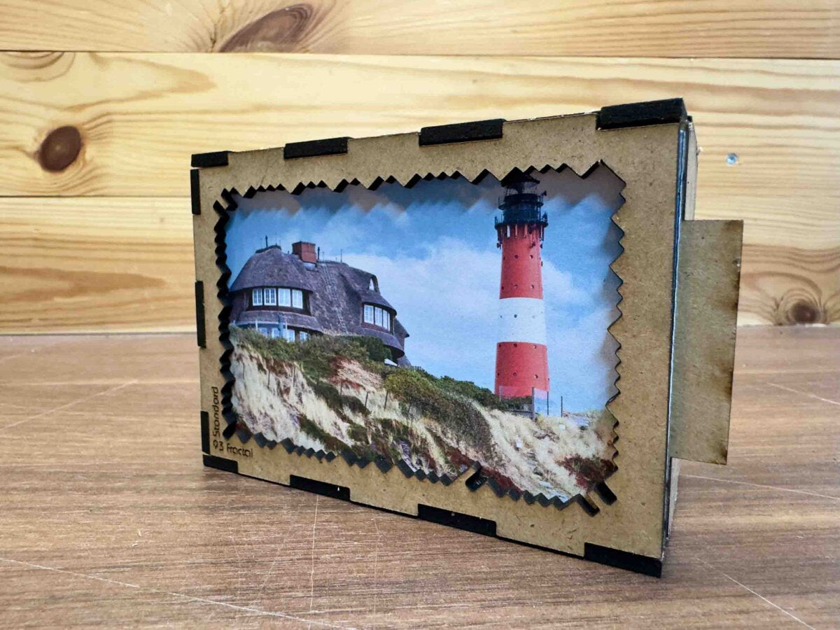 elbPUZZLE No. 02 - Leuchtturm Hörnum - Fractal Edition L 333 Teile
