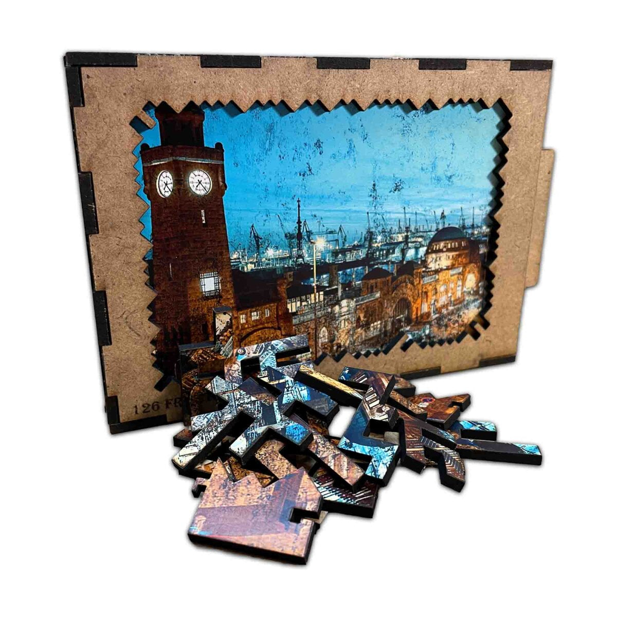 elbPUZZLE No. 01 - St.Pauli Landungsbrücken - Fractale Edition M / Standard / 21x30 cm / 183 Teile