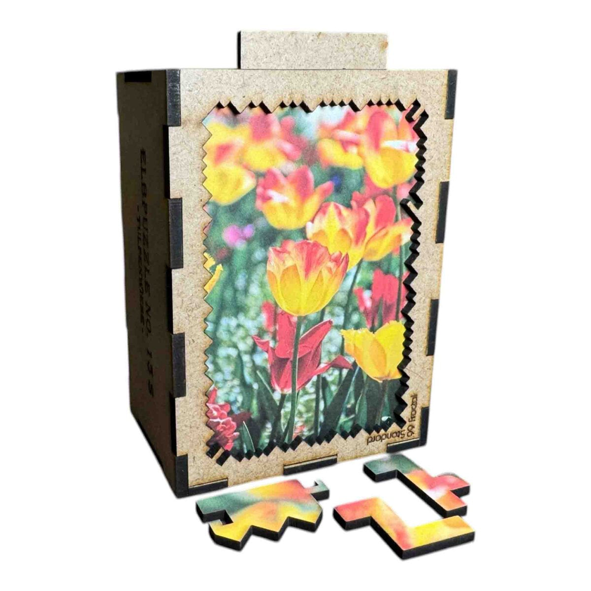 elbPUZZLE No. 15 - Tulpenwiese - Fractale Edition S / Standard / 15x21 cm / 99 Teile