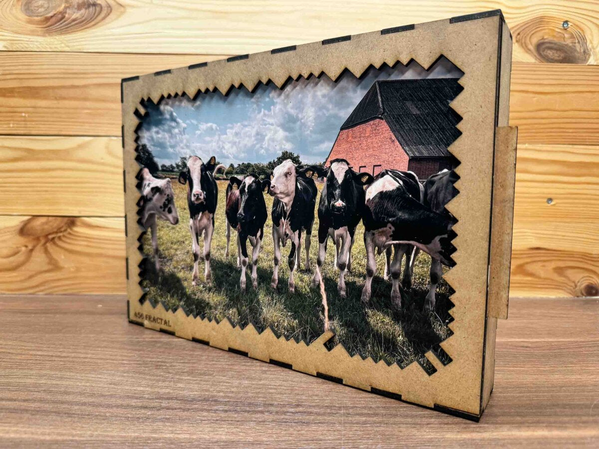 elbPUZZLE No. 30 - Tierwelten: Kühe - Fractale Edition / Standard / 36x49 cm / 461 Teile