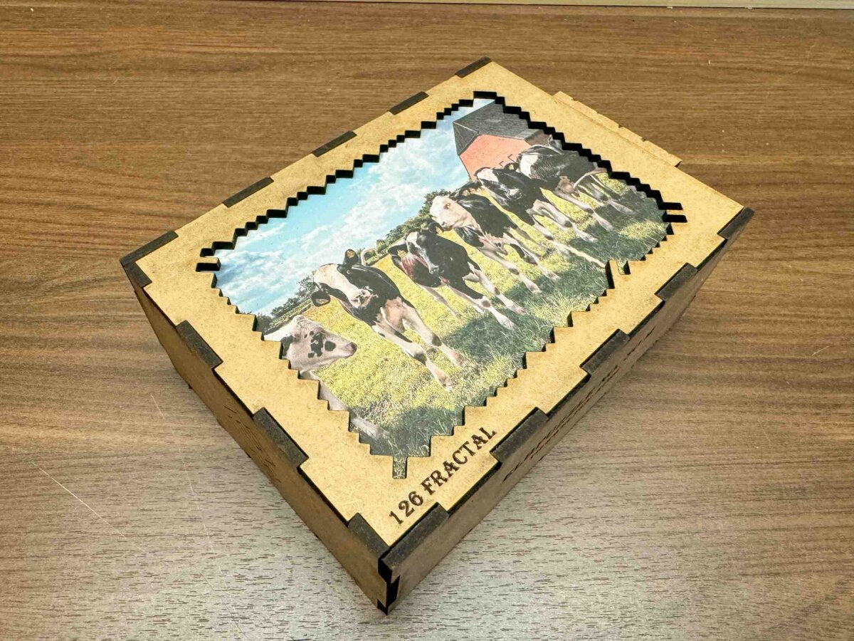 elbPUZZLE No. 30 - Tierwelten: Kühe - Fractale Edition / Standard / 21x30 cm / 183 Teile M