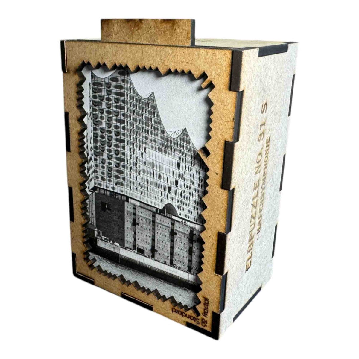 elbPUZZLE No. 31 - Hafensymphonie - Fractale Edition Standard - 92 Teile