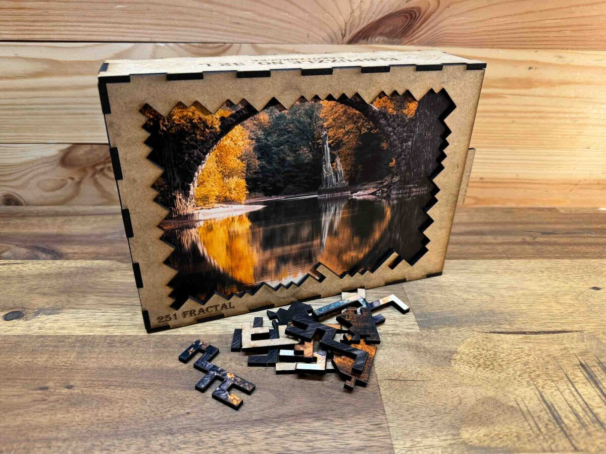 elbPUZZLE No. 32 - Rakotzbrücke - Fractale Edition L / Standard / 28x40 cm / 333 Teile