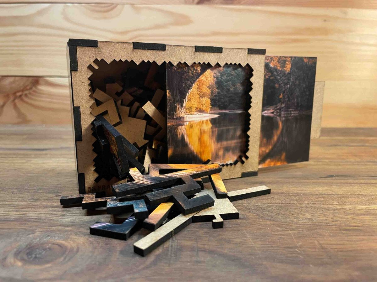 elbPUZZLE No. 32 - Rakotzbrücke - Fractale Edition Standard - 92 Teile