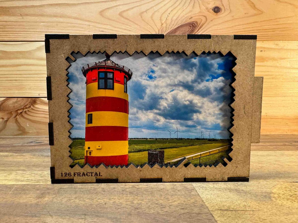 elbPUZZLE No. 36 - Pilsumer Leuchtturm - Fractale Edition 183 Teile M