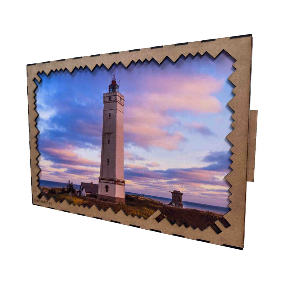 elbPUZZLE No. 68 - Leuchtturm Blavand - Fractal Edition XXL (1222 Teile)
