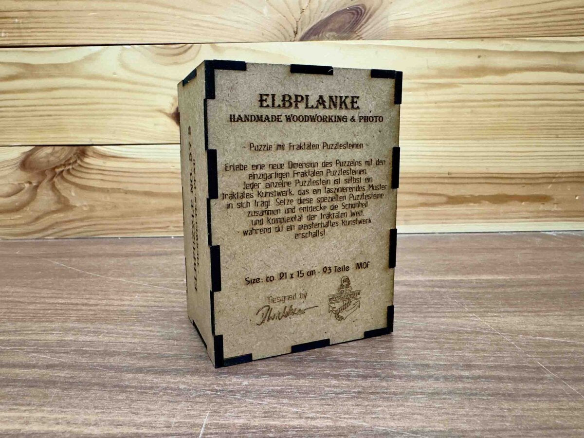 elbPUZZLE No. 57 - Tierwelten: Pfau - Fractale Edition M (180 Teile)
