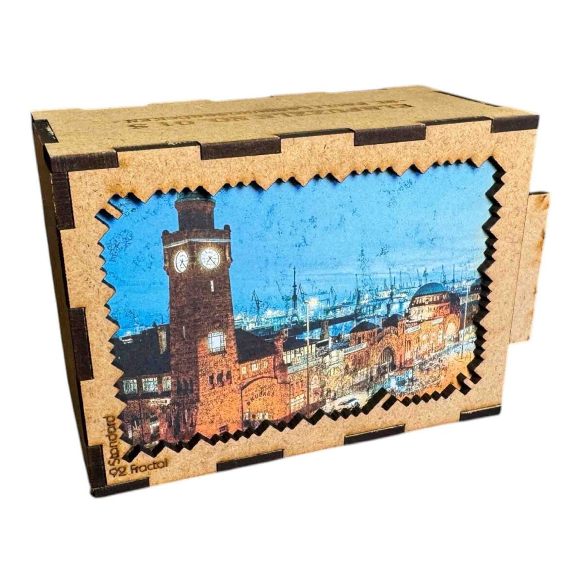 elbPUZZLE No. 01 - St.Pauli Landungsbrücken - Fractale Edition S / Standard / 15x21 cm / 92 Teile
